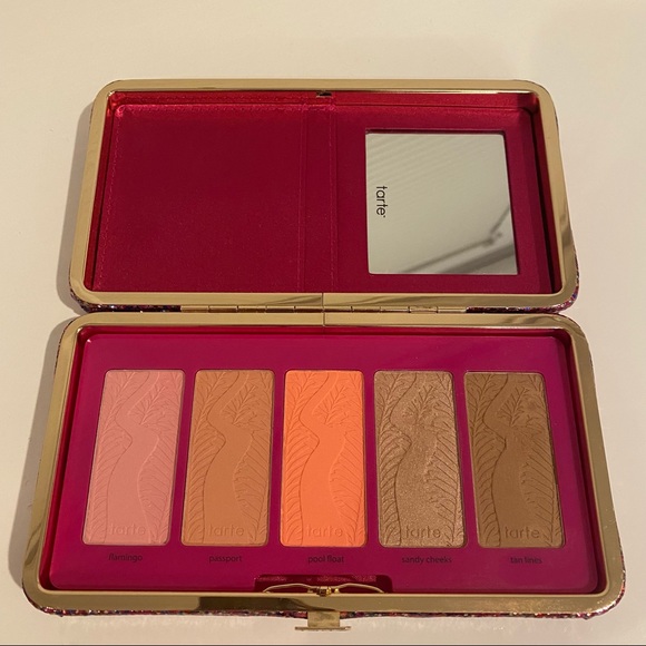 Tarte bronzer, blush, and highlight palette - Picture 1 of 3